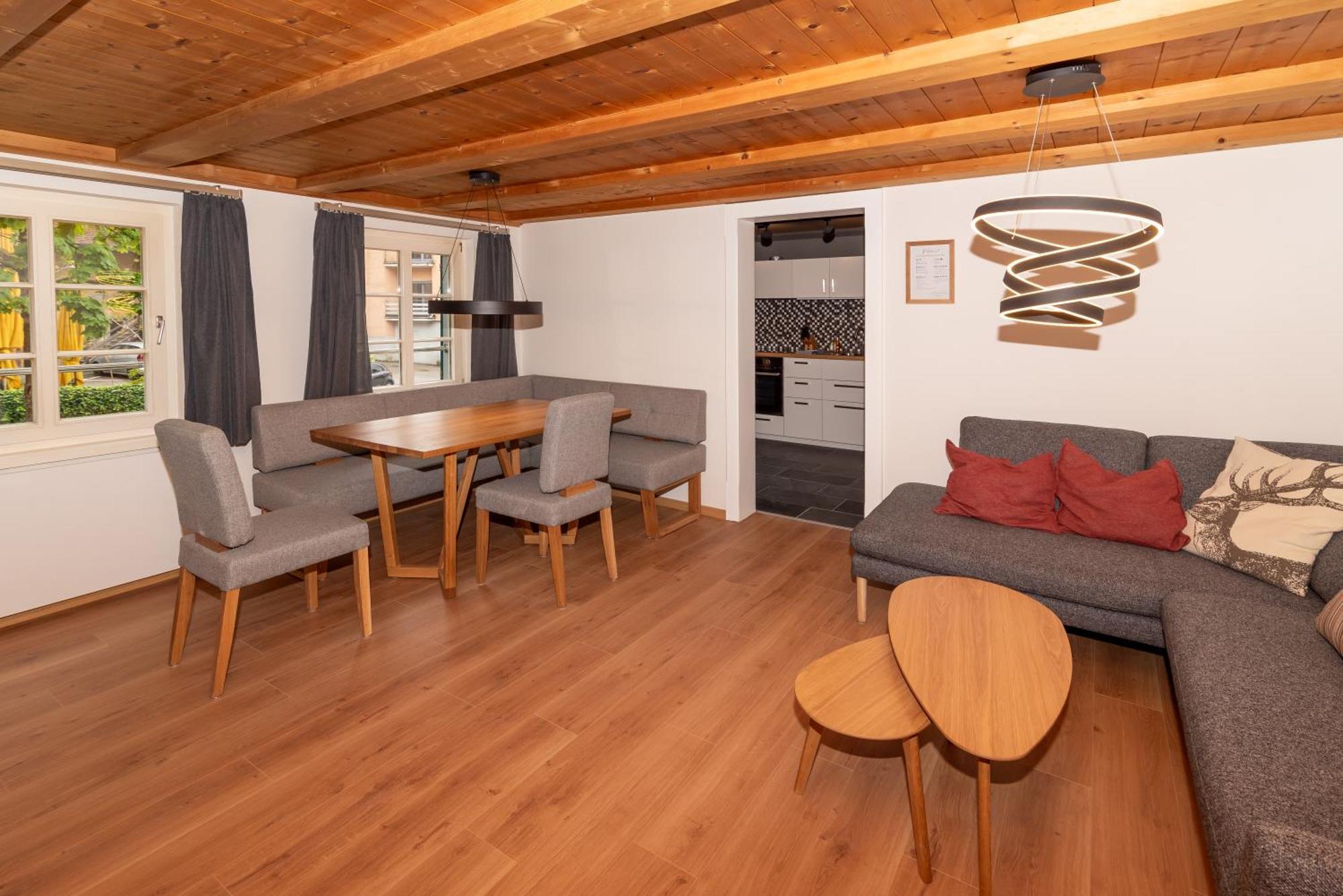 Crimson Cottage Apartments Dornbirn Luaran gambar