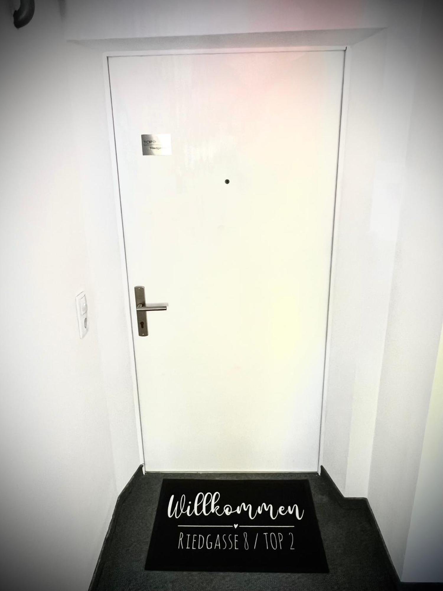 Crimson Cottage Apartments Dornbirn Luaran gambar
