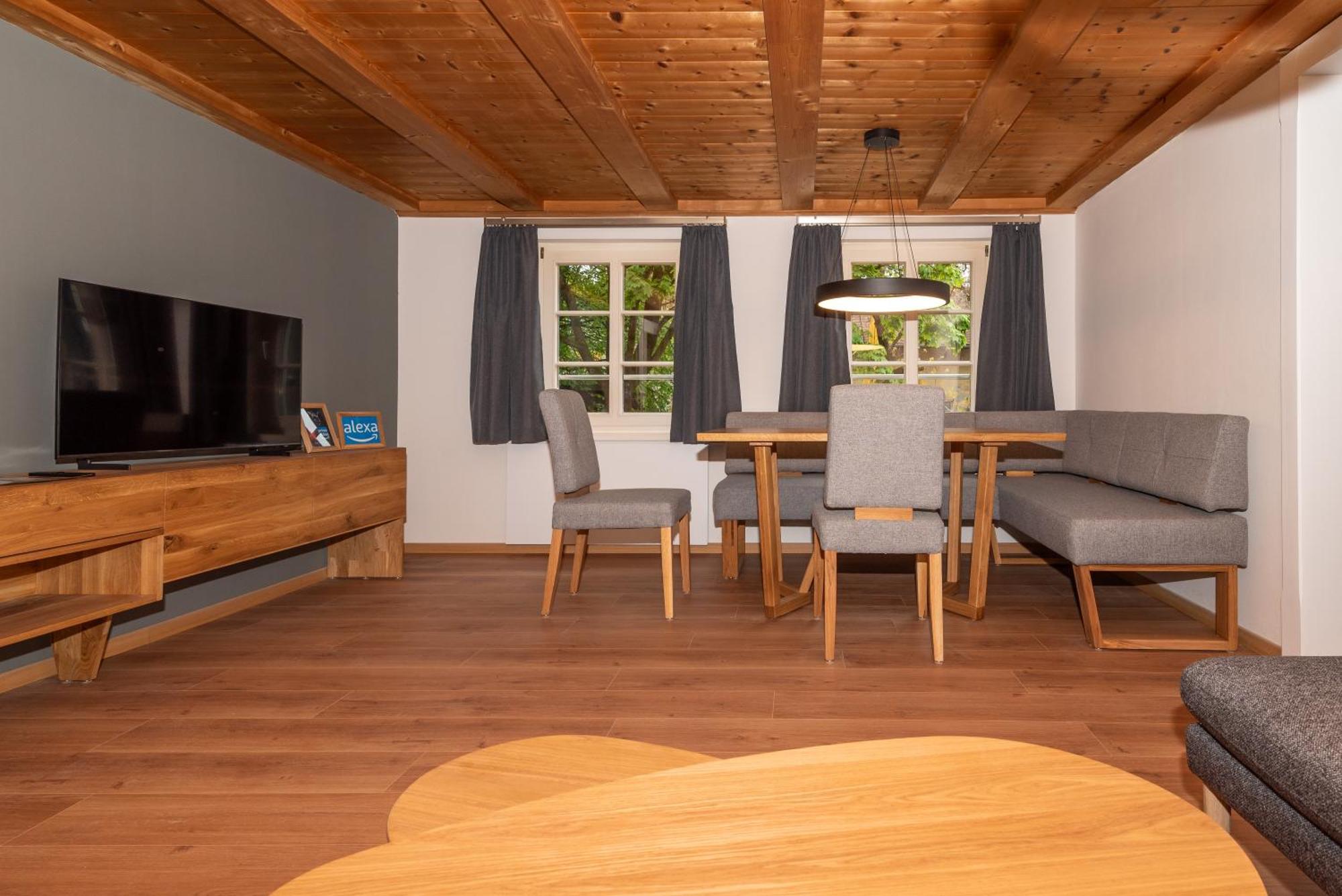 Crimson Cottage Apartments Dornbirn Luaran gambar