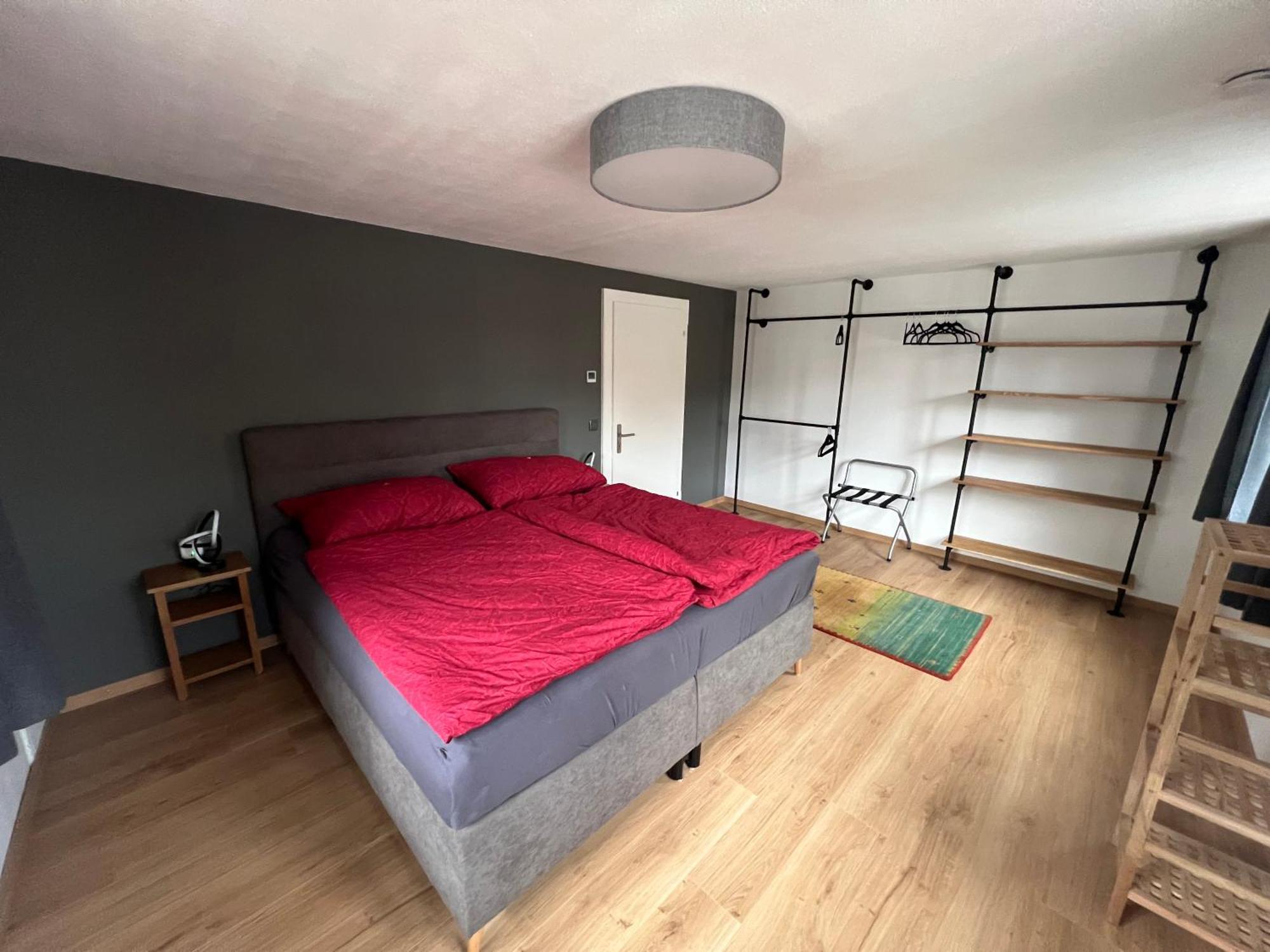 Crimson Cottage Apartments Dornbirn Luaran gambar
